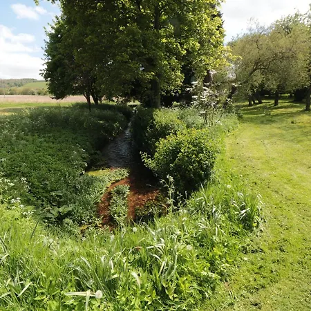 بيت للعطل High Mill Cottage *